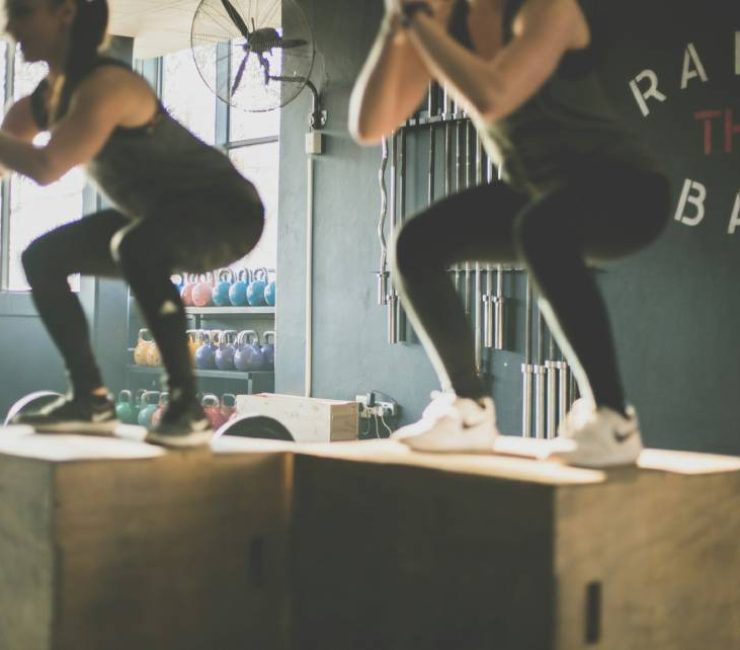 What is a Squat? How to Perform a Squat?